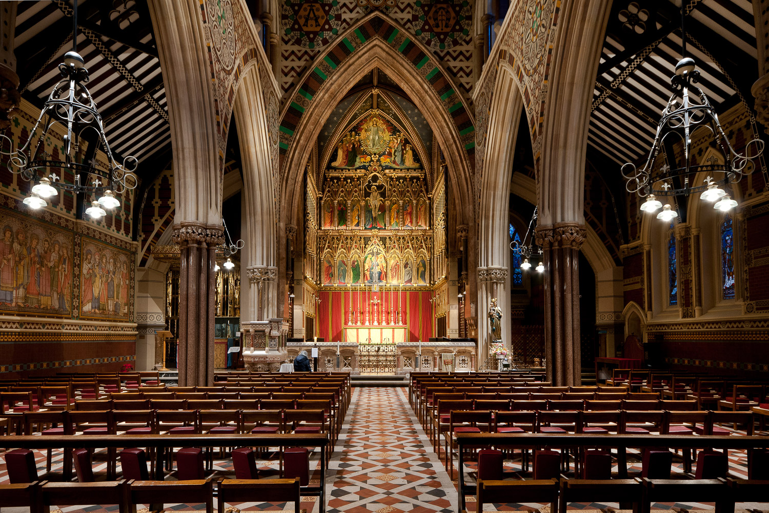 Interior image church